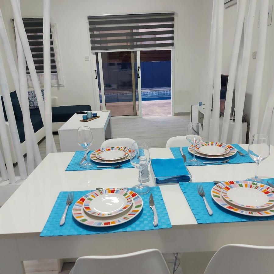 Stylish Villa Paralimni Exterior foto