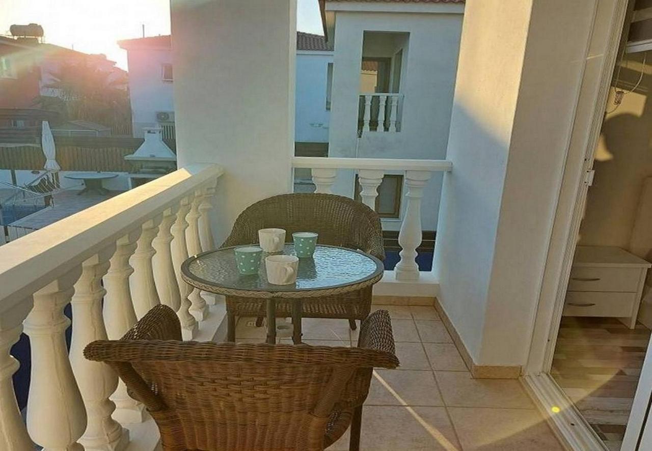 Stylish Villa Paralimni Exterior foto